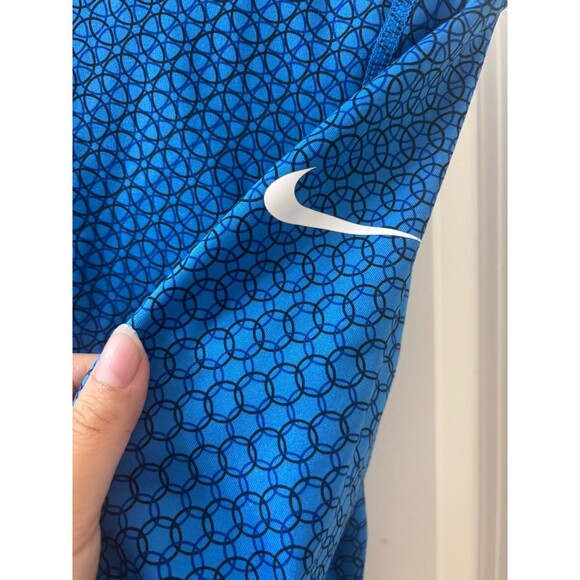 Nike Pro Pullover Top Womens XS Dri Fit Blue AOP 1/2 Zip Long Sleeve Geometric - Picture 2 of 5